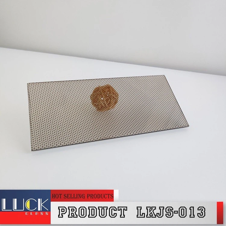 Glass With Fabric Interlayer